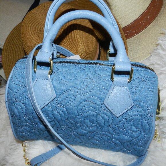 Betsey Johnson Embroidered Denim/Rose Crossbody/Hand Bag 🆕FAST SHIP😮💨⚡🚚 - Picture 2 of 13